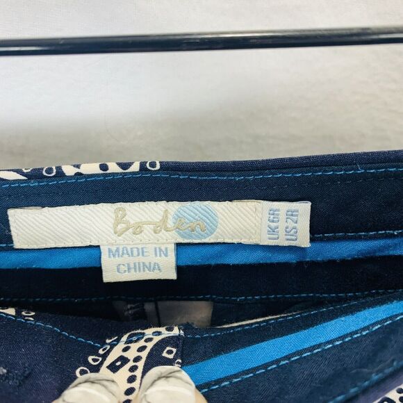 Boden Printed Bistro Shorts Paisley Blue High Waist Cotton Chino Casual Size 2 - Picture 3 of 6